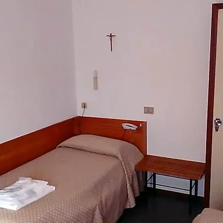 فندق Casa Per Ferie Al Centro 3*