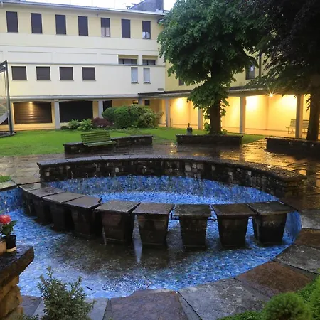 Hotel Casa Per Ferie Al Centro Belluno